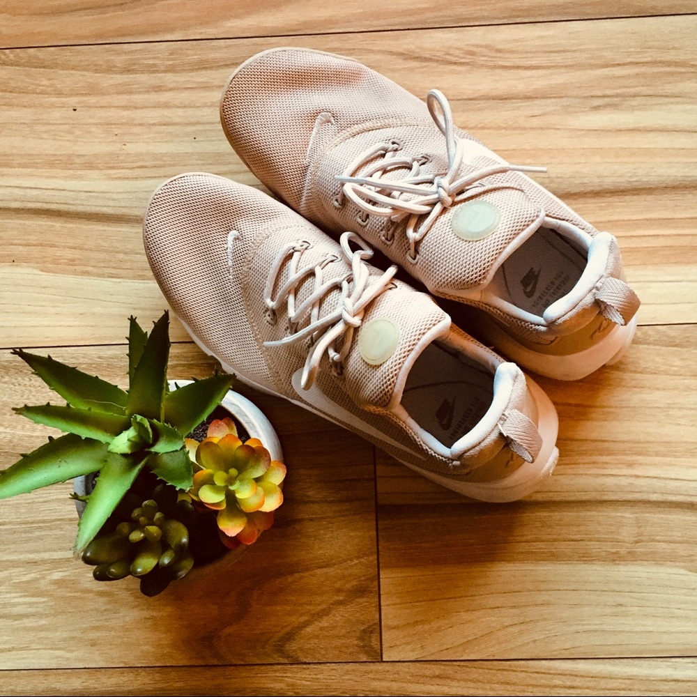 Nike Light Pink Pegasus Zoom - Picture 4 of 8
